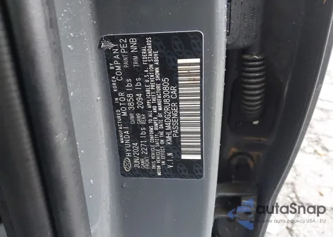 2024 Hyundai Elantra Sel z USA, uszkodzony, nr VIN KMHLM4DG2RU830805